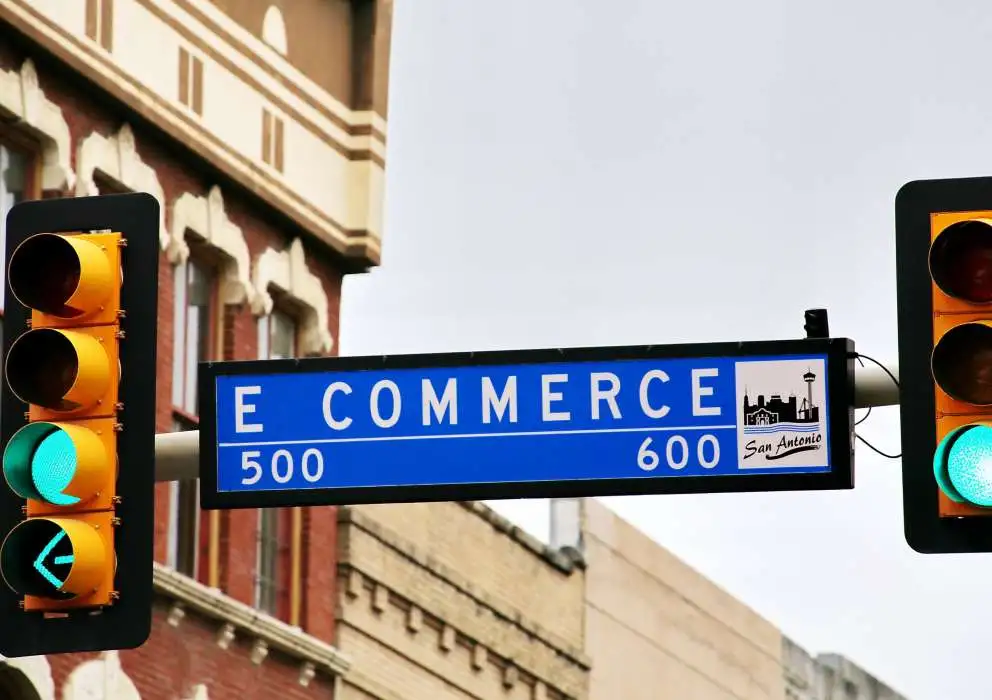 How to save your business during the pandemic with an online store